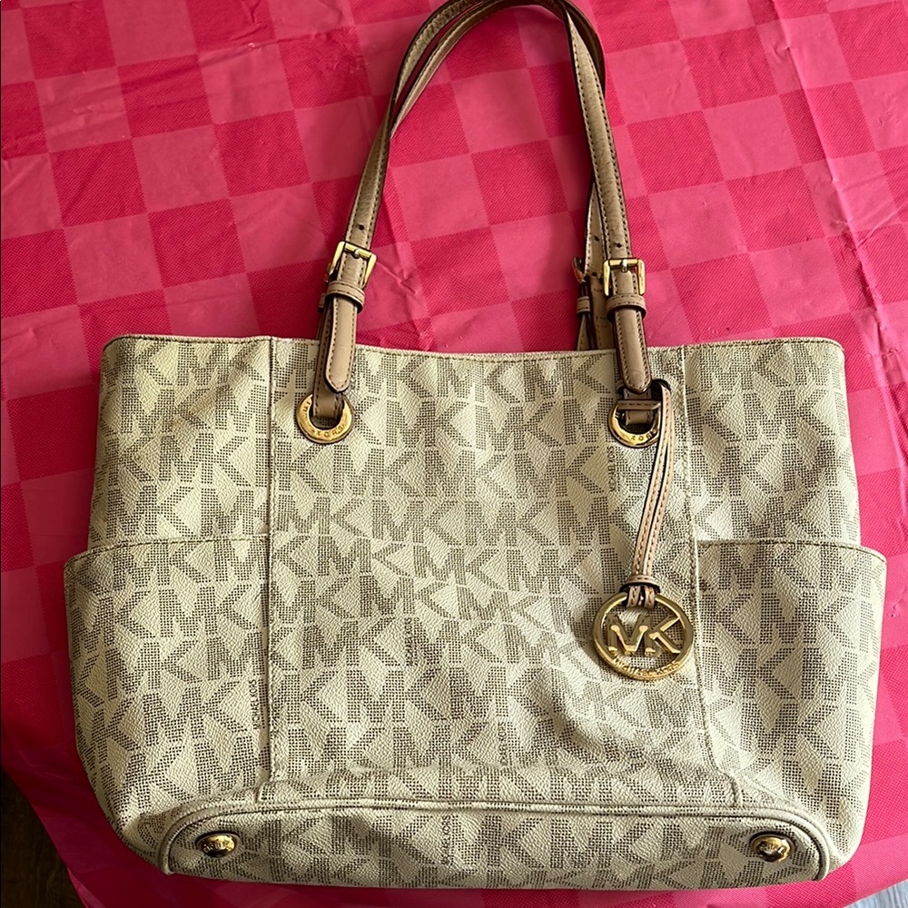Michael Kors Tan Tote Bag with Signature Style
